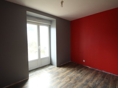 MAISON A VENDRE - AUTUN - 80,47 m2 - 89000 €