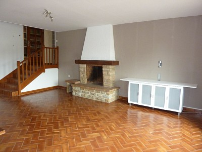 MAISON A VENDRE - MONTCEAU LES MINES - 286,34 m2 - 225000 €