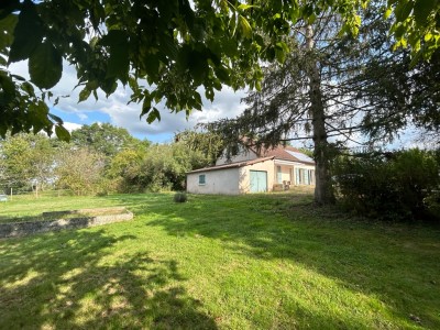 MAISON AVEC GRAND JARDIN ET TANG A VENDRE - LA CHAPELLE DE BRAGNY - 125 m2 - 274000 €