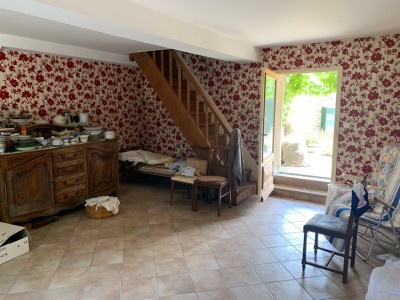 MAISON EN PIERRES AVEC JARDIN A VENDRE - LAIVES - 113 m2 - 192600 €