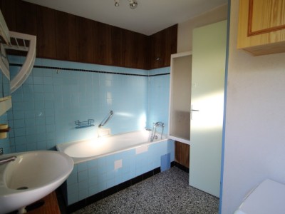 MAISON A VENDRE - BOURBON LANCY - 88,83 m2 - 59000 €