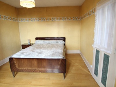 MAISON A VENDRE - BOURBON LANCY - 88,83 m2 - 59000 €