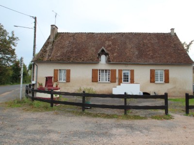 MAISON A VENDRE - LIERNOLLES - 90 m2 - 110000 €
