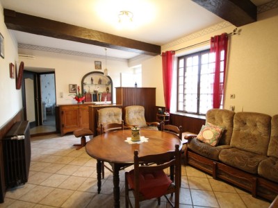 MAISON A VENDRE - LIERNOLLES - 90 m2 - 110000 €