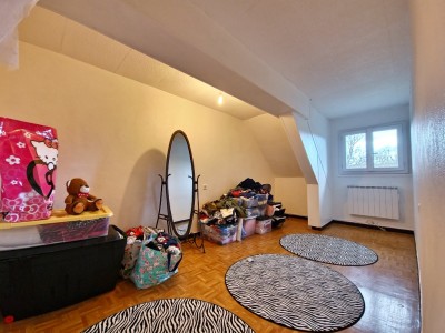 MAISON A VENDRE - LIERNOLLES - 197,32 m2 - 125000 €