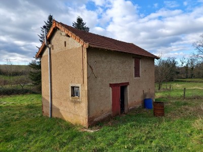 MAISON A VENDRE - LIERNOLLES - 197,32 m2 - 125000 €