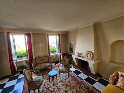 MAISON A VENDRE - ST JEAN DE LOSNE - 230 m2 - 280000 €
