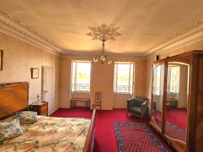 MAISON A VENDRE - ST JEAN DE LOSNE - 230 m2 - 280000 €