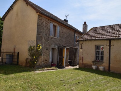 MAISON A VENDRE - ARNAY LE DUC - 130 m2 - 142000 €