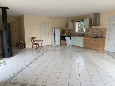 MAISON DE PLAIN PIED A VENDRE - MANCEY - 122 m2 - 243000 €