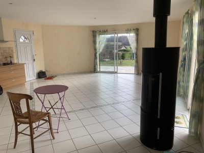MAISON DE PLAIN PIED A VENDRE - MANCEY - 122 m2 - 243000 €