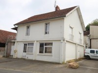Maison à étages et ateliers. - MERVANS - 137 m2 - VENDU