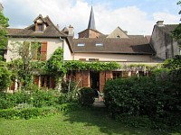 MAISON - MONTCENIS - 290 m2 - VENDU