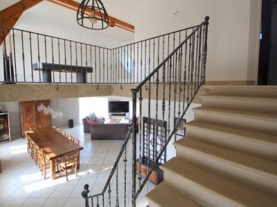 pavillon 4 chambres et ateliers garages A VENDRE - ALLERIOT - 246 m2 - 380000 €