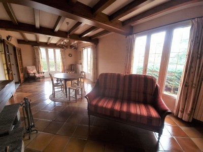 Maison sur sous sol A VENDRE - NOLAY - 120 m2 - 180000 €