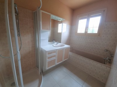 Maison sur sous sol A VENDRE - NOLAY - 120 m2 - 180000 €