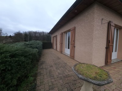 Maison sur sous sol A VENDRE - NOLAY - 120 m2 - 180000 €