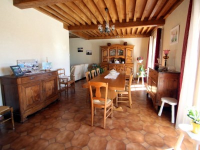 MAISON SUR SOUS SOL COMPLET A VENDRE - OUROUX SUR SAONE - 143 m2 - 270000 €