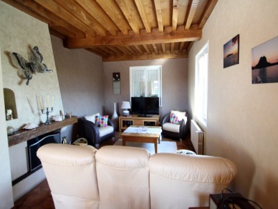 MAISON SUR SOUS SOL COMPLET A VENDRE - OUROUX SUR SAONE - 143 m2 - 270000 €