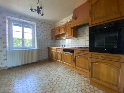 MAISON A VENDRE - PARAY LE MONIAL - 138,1 m2 - 149000 €