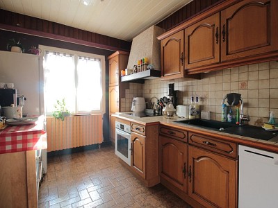 MAISON A VENDRE - PIERREFITTE SUR LOIRE - 114,98 m2 - 100000 €