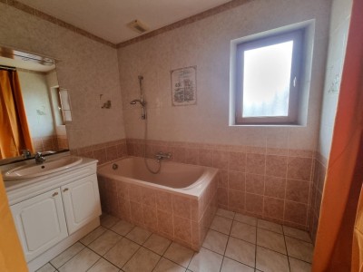 Maison leve sur sous-sol A VENDRE - REMIGNY - 154 m2 - 345000 €