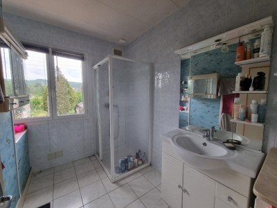 Pavillon sur sous-sol A VENDRE - RULLY - 82,8 m2 - 180000 €