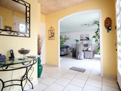 MAISON SUR SOUS SOL COMPLET A VENDRE - SASSENAY - 89 m2 - 245000 €