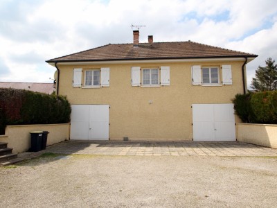 MAISON SUR SOUS SOL COMPLET A VENDRE - SASSENAY - 89 m2 - 245000 €