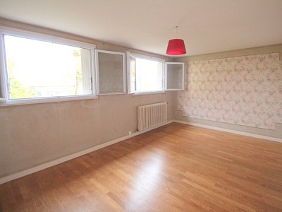 MAISON A VENDRE - ST JEAN DE LOSNE - 158 m2 - 257000 €