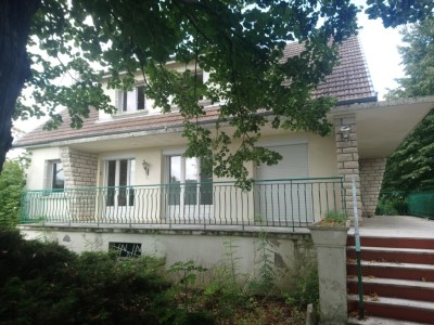 MAISON A VENDRE - ST JEAN DE LOSNE - 158 m2 - 257000 €