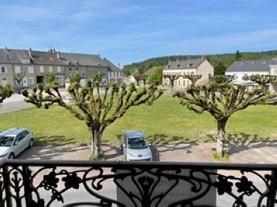 MAISON A VENDRE - ST LEGER SOUS BEUVRAY - 265 m2 - 110000 €