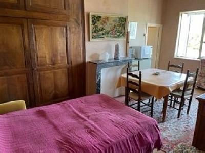 MAISON A VENDRE - ST LEGER SOUS BEUVRAY - 265 m2 - 110000 €