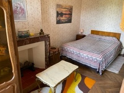 MAISON A VENDRE - ST LEGER SOUS BEUVRAY - 265 m2 - 110000 €