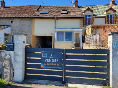 MAISON A VENDRE - ST SERNIN DU BOIS - 74,09 m2 - 39000 €