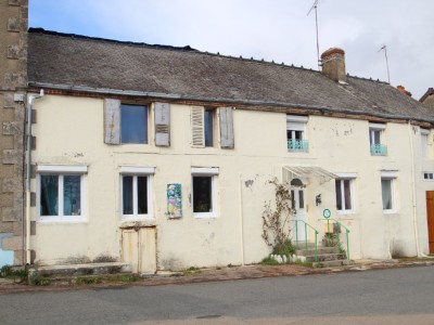 MAISON A VENDRE - LUZY - 153,91 m2 - 85000 €