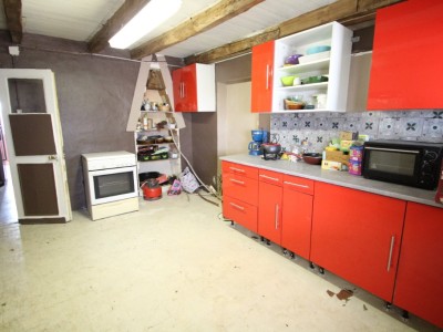 MAISON A VENDRE - LUZY - 153,91 m2 - 85000 €