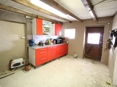 MAISON A VENDRE - LUZY - 153,91 m2 - 85000 €