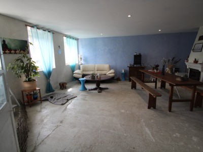 MAISON A VENDRE - LUZY - 153,91 m2 - 85000 €