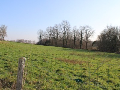 Longre en pierre A VENDRE - TRONCHY - 245 m2 - 235000 €
