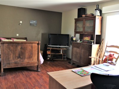 Longre en pierre A VENDRE - TRONCHY - 245 m2 - 235000 €
