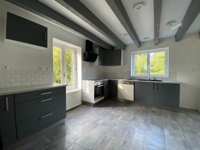 MAISON A VENDRE - VOLESVRES - 135,69 m2 - 295000 €