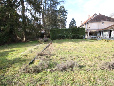 PROPRIETE A VENDRE - BOURBON LANCY - 330,45 m2 - 244000 €