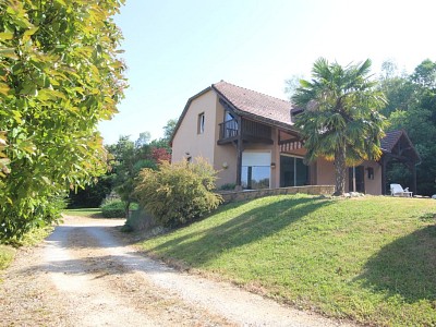Maison avec sous sol et terrain A VENDRE - BRUAILLES - 156 m2 - 249000 €