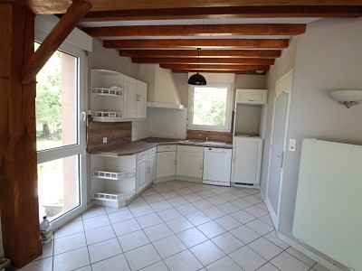 Maison avec sous sol et terrain A VENDRE - BRUAILLES - 156 m2 - 249 000 €