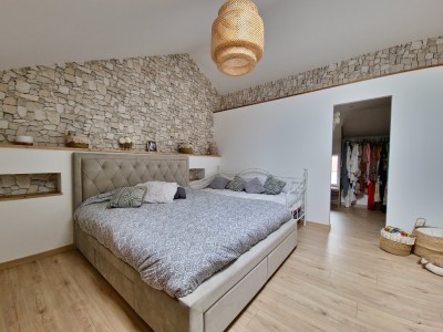 PROPRIETE A VENDRE - LUNEAU - 343,35 m2 - 178000 €