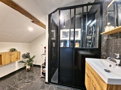 PROPRIETE A VENDRE - LUNEAU - 343,35 m2 - 178000 €