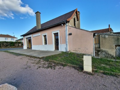 PROPRIETE A VENDRE - MOLINET - 424,25 m2 - 65000 €