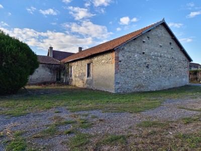 PROPRIETE A VENDRE - MOLINET - 424,25 m2 - 65000 €