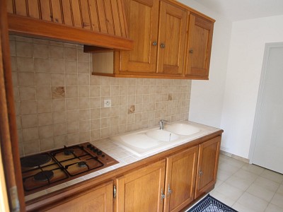 STUDIO A LOUER - CHAGNY - 21,16 m2 - 325 € charges comprises par mois